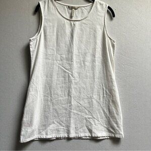 DKR Linen Viscose Relaxed Fit Long sleeveless white top with pockets Sz S